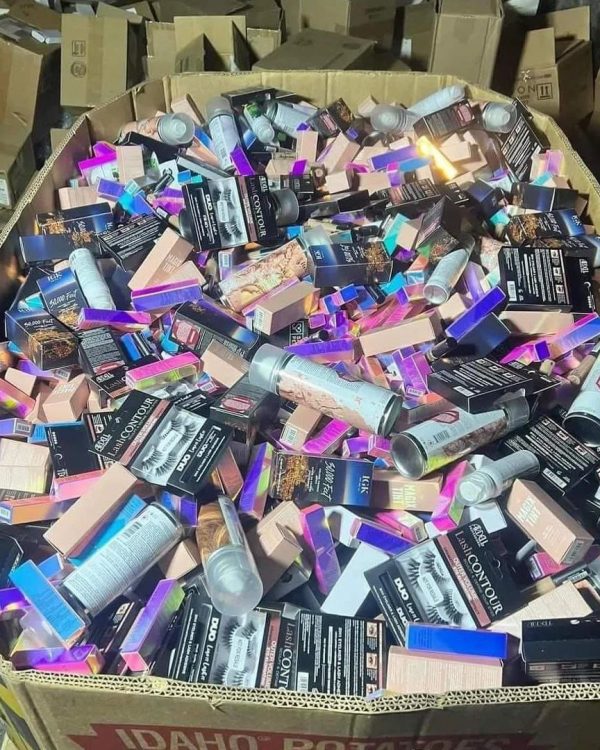 Wholesale Makeup Products Pallets